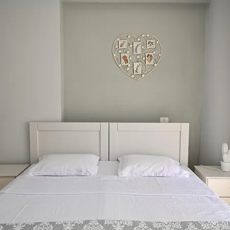 Apartment Roza's Durres