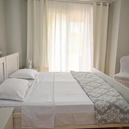 Roza's Durrës